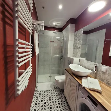 Rozana 21 פוזנן